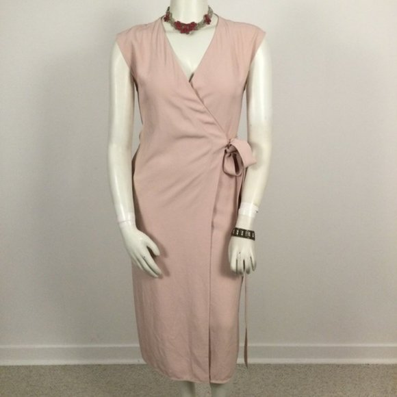 👛 (ANY 2/$40) EVERLANE Sleeveless Pink Wraparound Dress - Picture 3 of 8